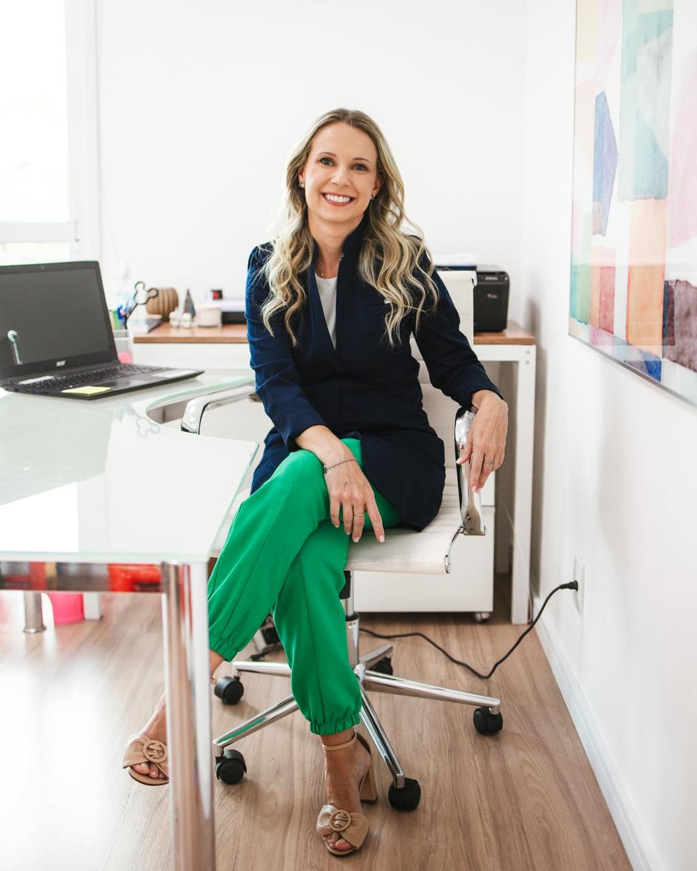 Rafaela Schmidt, fonoaudióloga, em seu consultório
